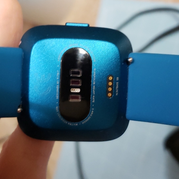 FitBit - Picture 3 of 11